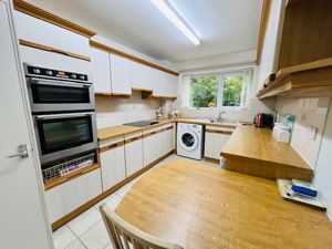 Photo 8- click for photo gallery